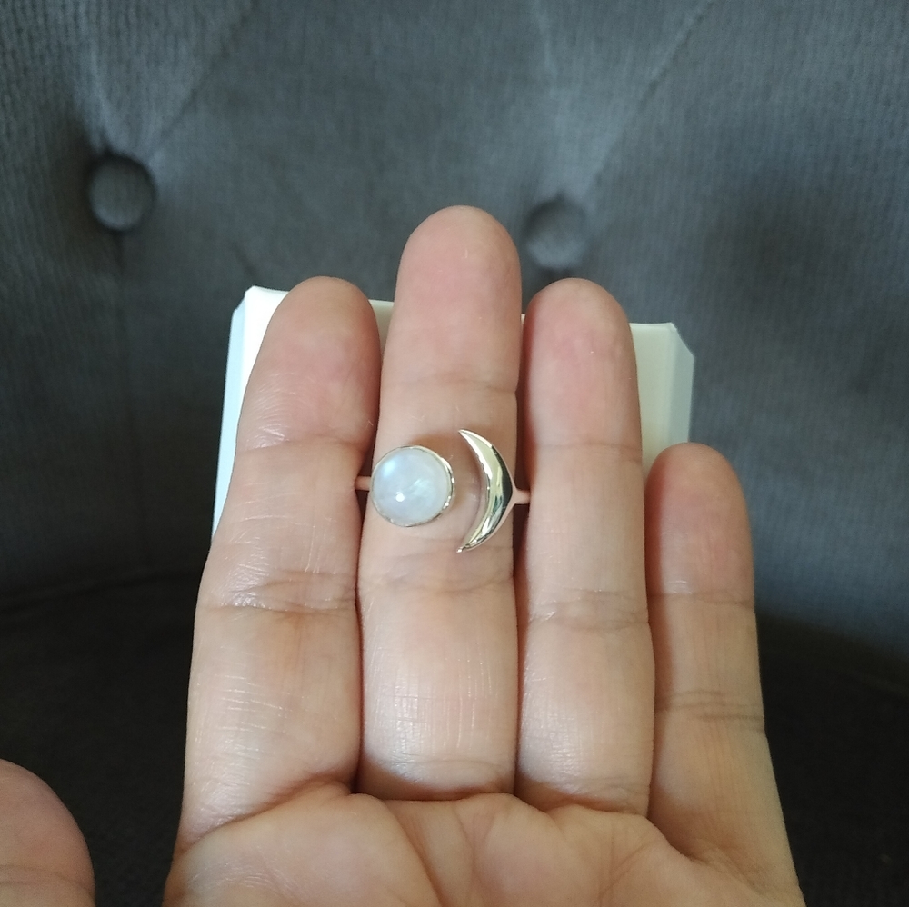 Shivam Moonstone and Silver Crescent Moon🌙 Ring